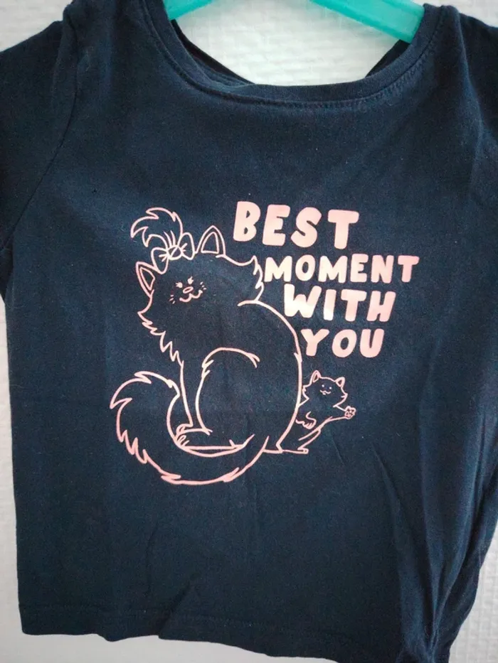 T-shirt petit chat  neuf taille 3 ans - photo numéro 2