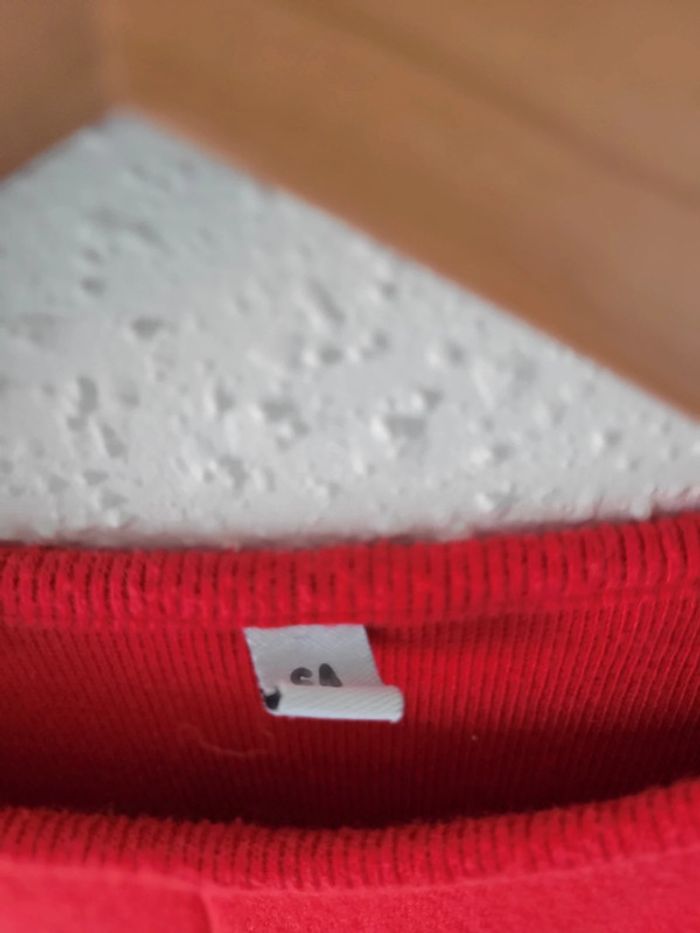 Pull rouge nœud fille 6 ans - photo numéro 3