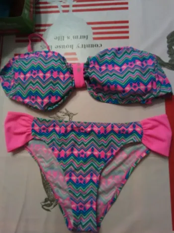 (157) maillot de bain 2 pièces 46/48