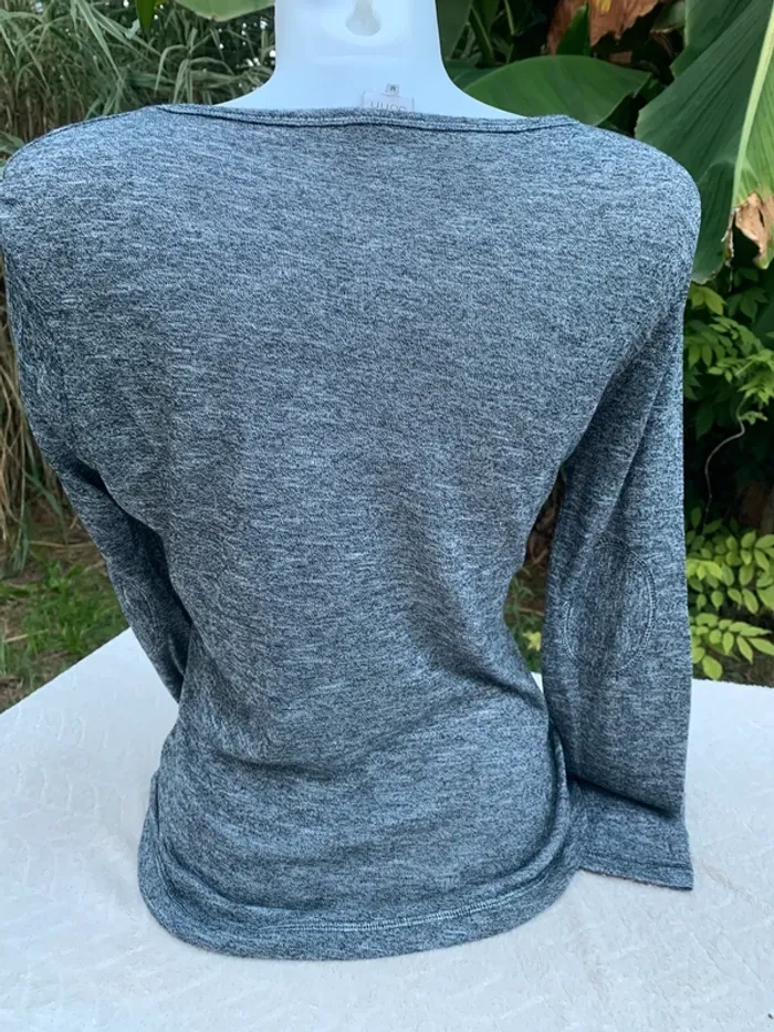 Pull Karl Marc John fin gris taille M taille 38 tres bon état - photo numéro 6