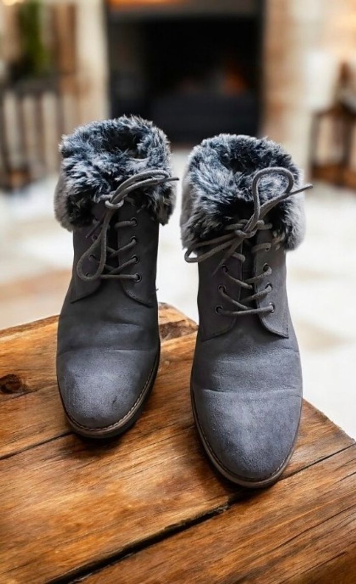 Bottines d’hiver en suédine grise – Taille 38