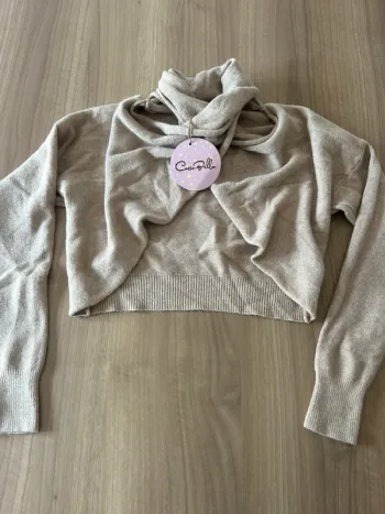 Pull court beige taille S/M