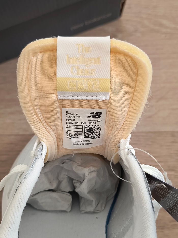 Chaussures plateforme New Balance taille 39.5 neuves - photo numéro 9