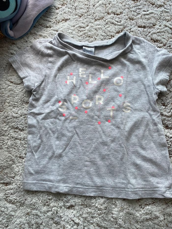 T shirt Decathlon 24 mois - photo numéro 2