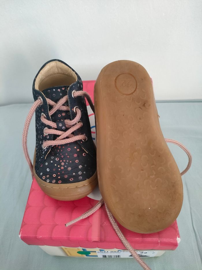 Chaussures Bellamy t22 - photo numéro 2