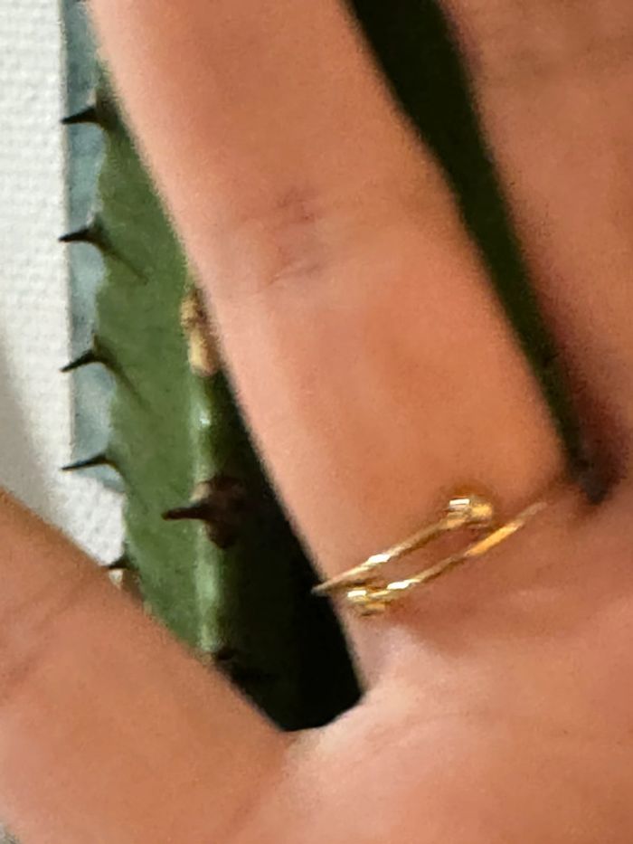 Bague réglable infini acier inoxydable or et zircons - photo numéro 4