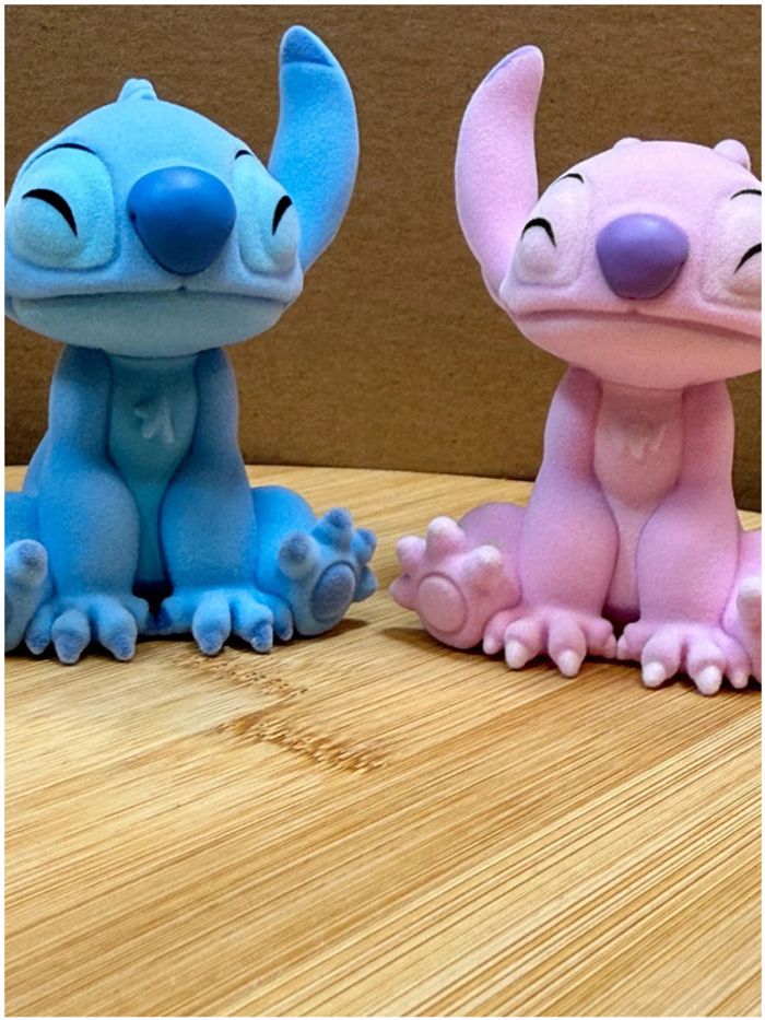 Figurines Floquées Bisous Stitch et Angel – Disney Grand Jester Officielles - photo numéro 2
