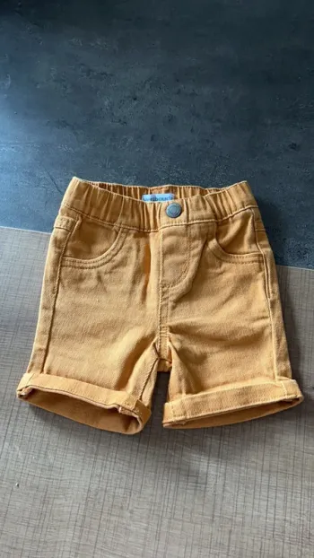 Short bébé