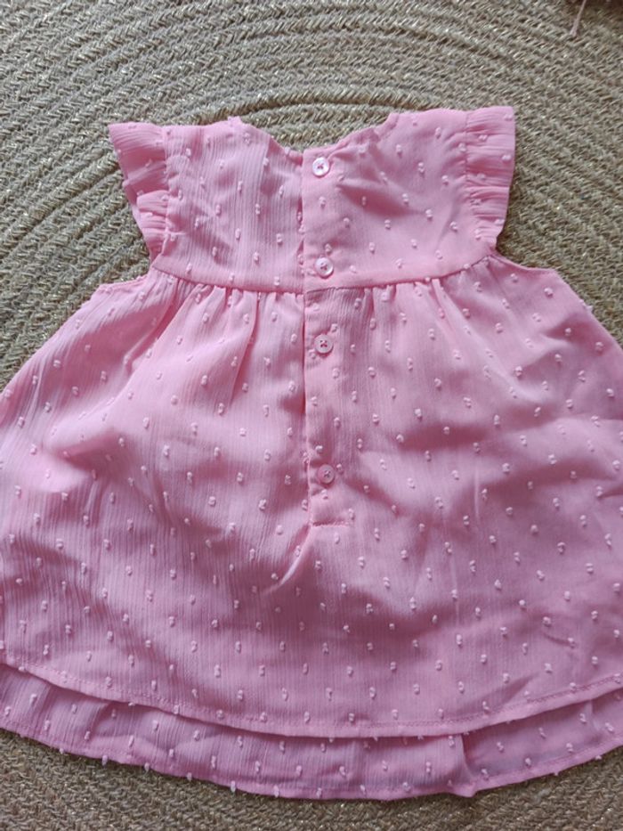 Jolie robe rose bonbon / parfaite pour les occasions - photo numéro 4