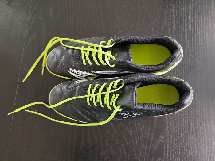Chaussures soccer kipsta decathlon homme 47 - photo numéro 3