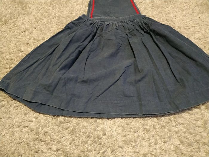 Robe chasuble bleu 
Velours
6 ans
Jacadi
Ourson 🐻 - photo numéro 4