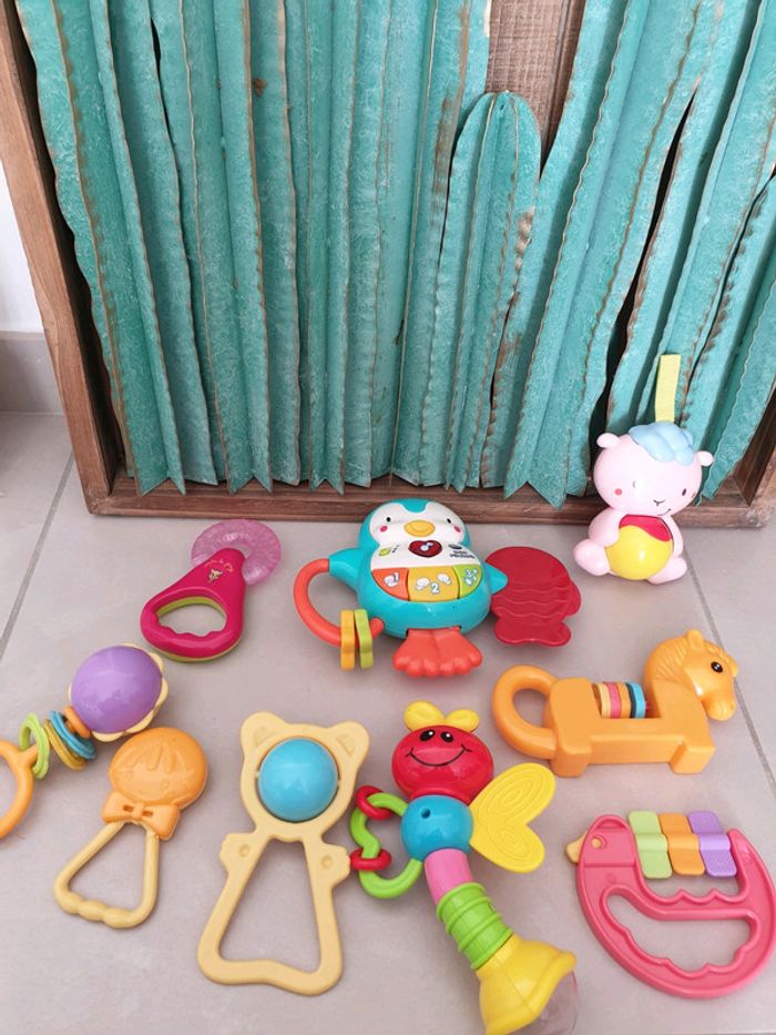 Lot de hochets - photo numéro 2