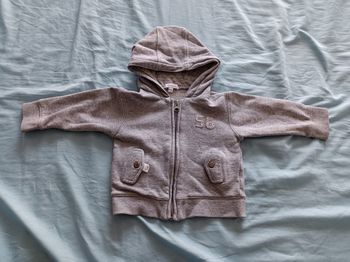 Sweat capuche 9 mois