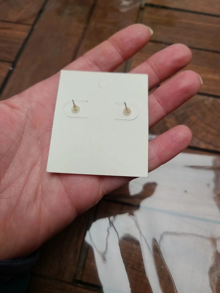 Boucles d'oreilles plates - photo numéro 2