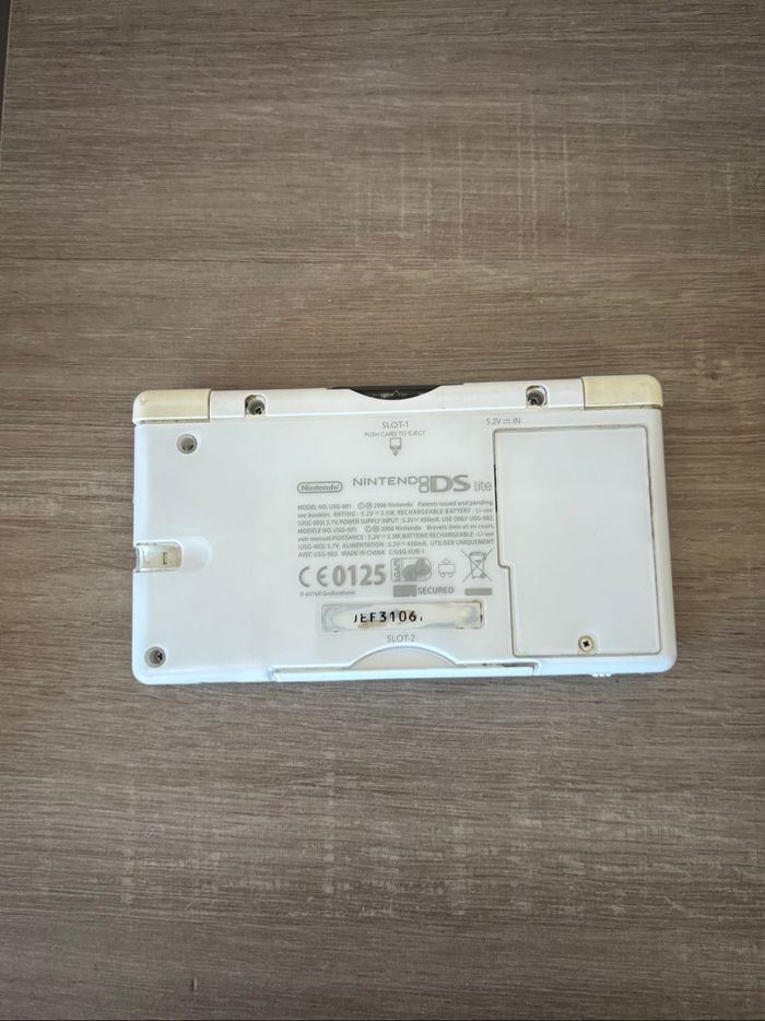 Nintendo DS - photo numéro 4