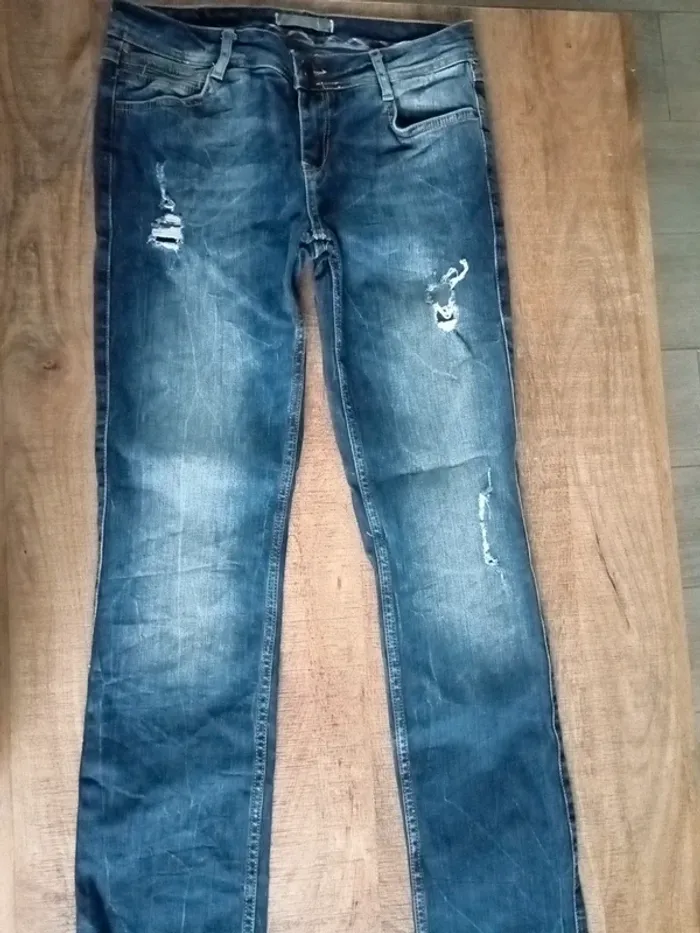 Jean 40