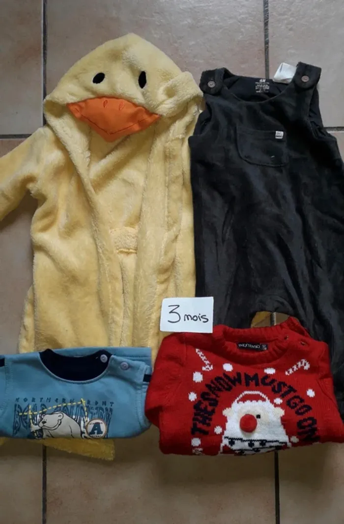 Lot 4 vêtements 3 mois garçon - photo numéro 2