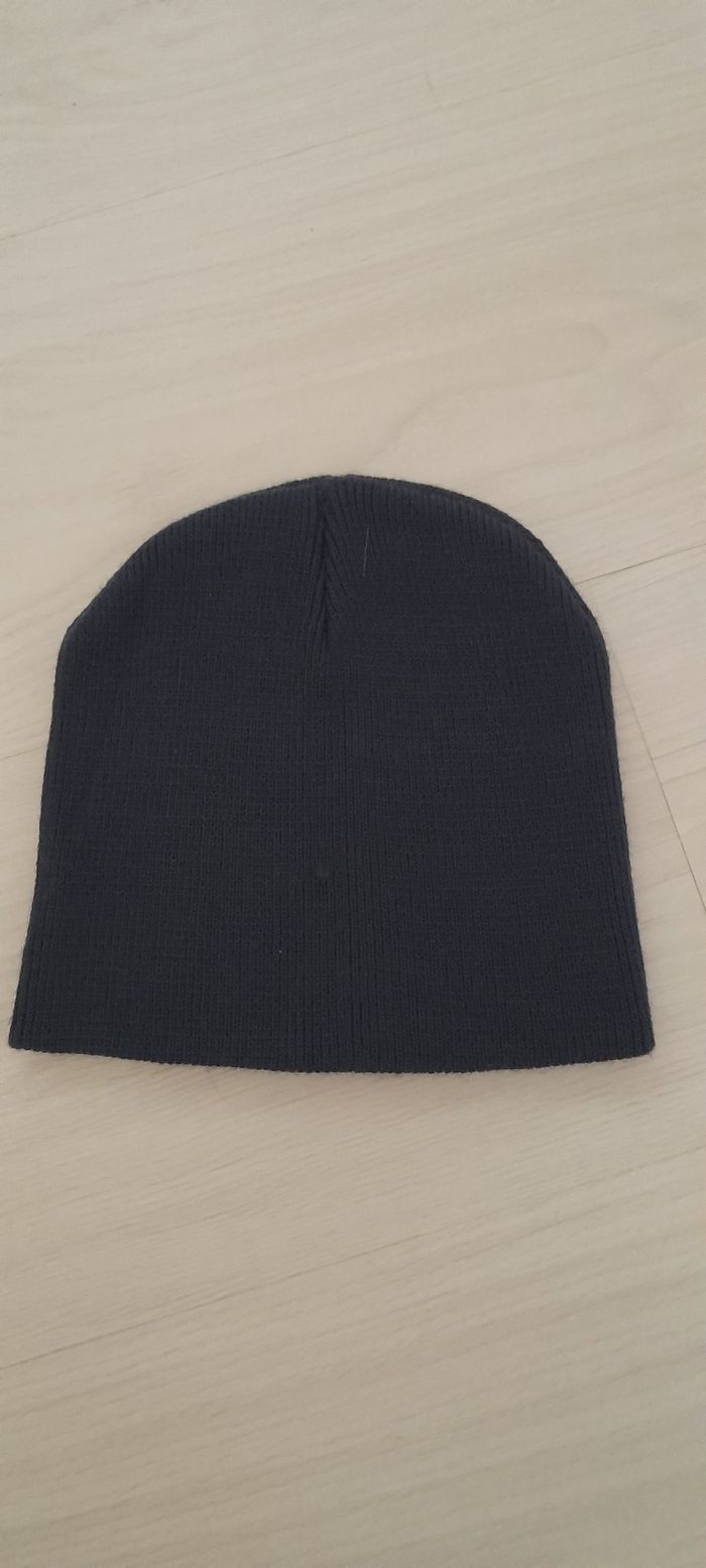Bonnet - photo numéro 2
