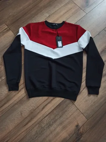 Pull homme manches longues rouge noir et blanc L