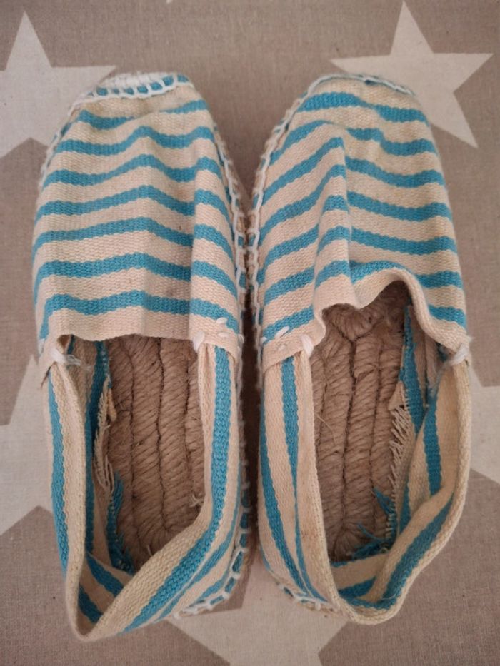 Véritables espadrilles bébé - photo numéro 2