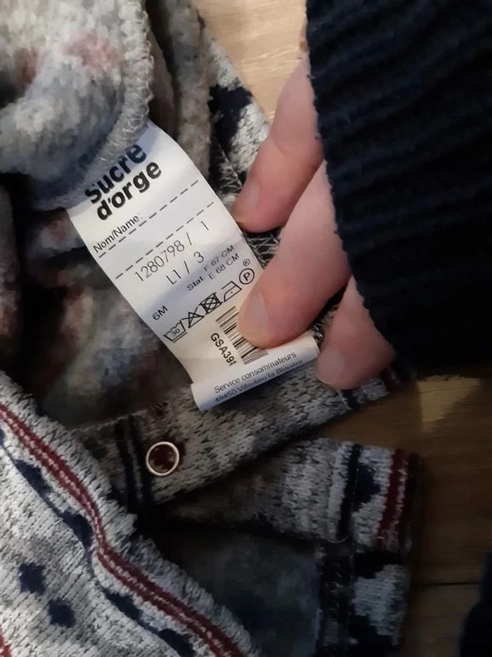 Pull 6 mois - photo numéro 5
