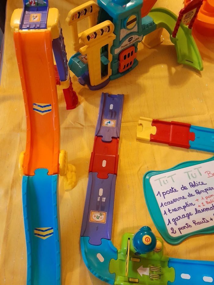 Énorme Lot / ensemble de Tut Tut Bolide Vtech Avec 5 Bolides - photo numéro 10