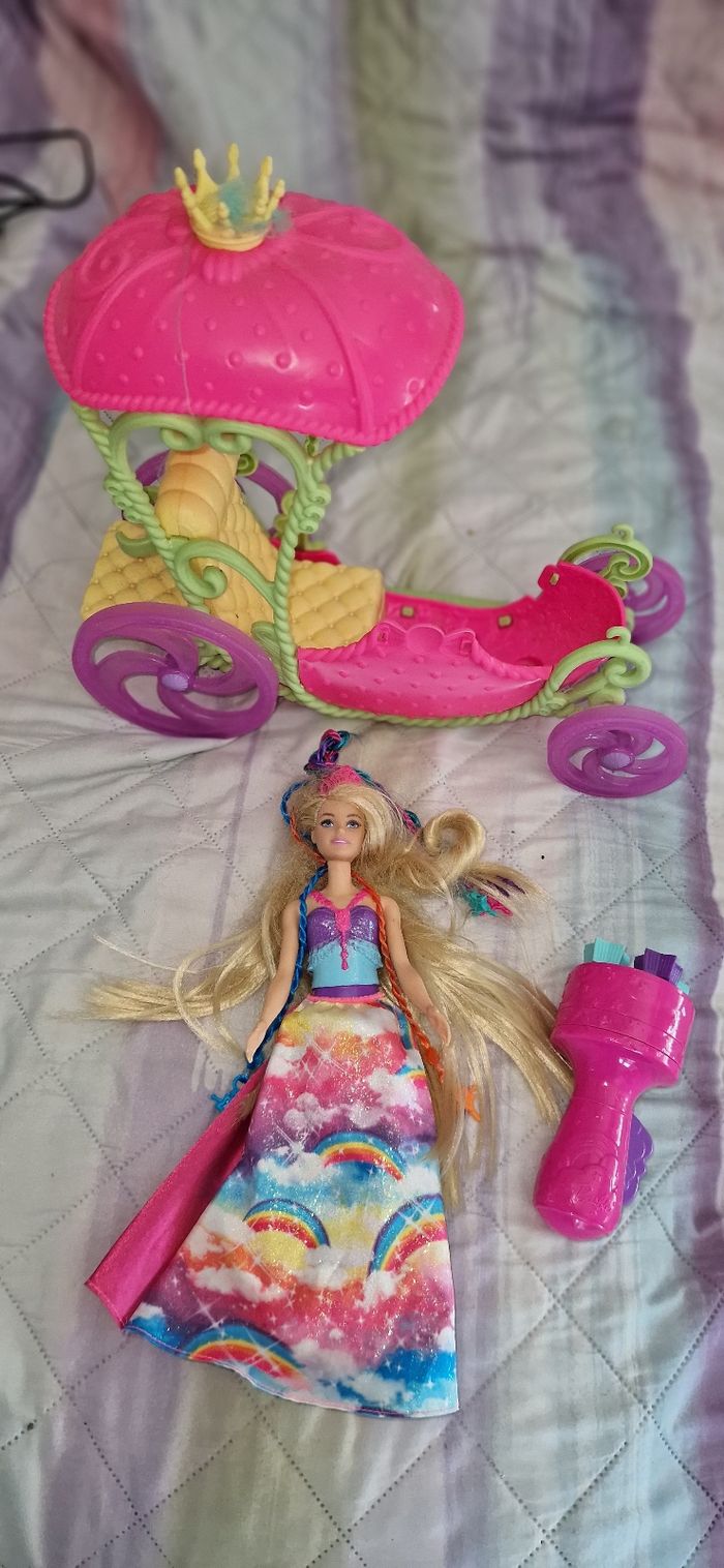 Barbie dreamtopia et son carosse - photo numéro 2