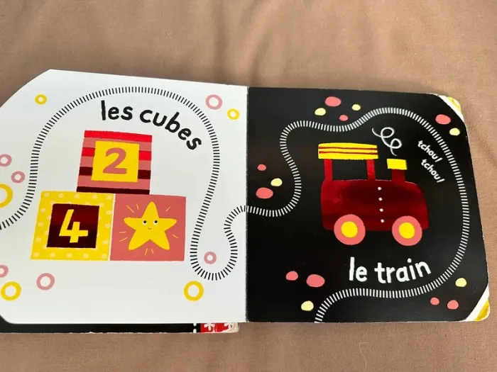 Lot de deux livres qui brille papillon et chaton - photo numéro 6