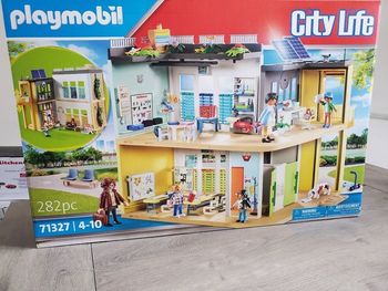 Playmobil 71327 - École aménagée - Neuve.