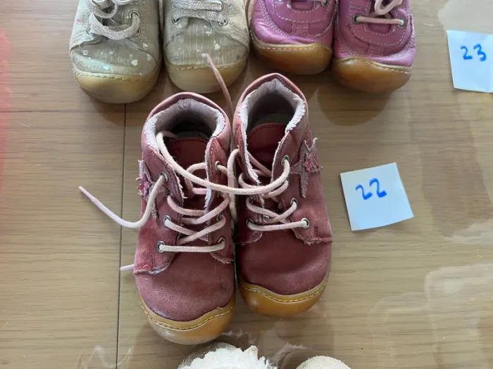 Lot chaussures souple 19 au 23 premier pas fille - photo numéro 4