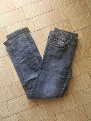 Jean slim noir / Taille 14 ans