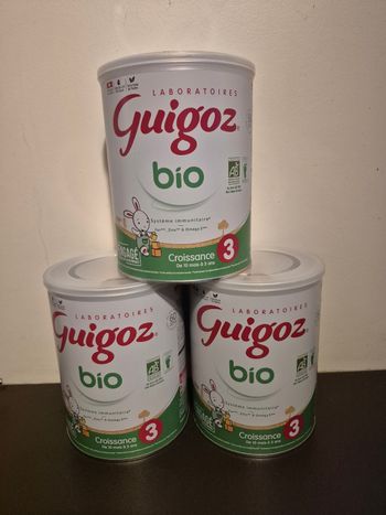 3 boîtes lait Guigoz Bio Croissance 3ème âge