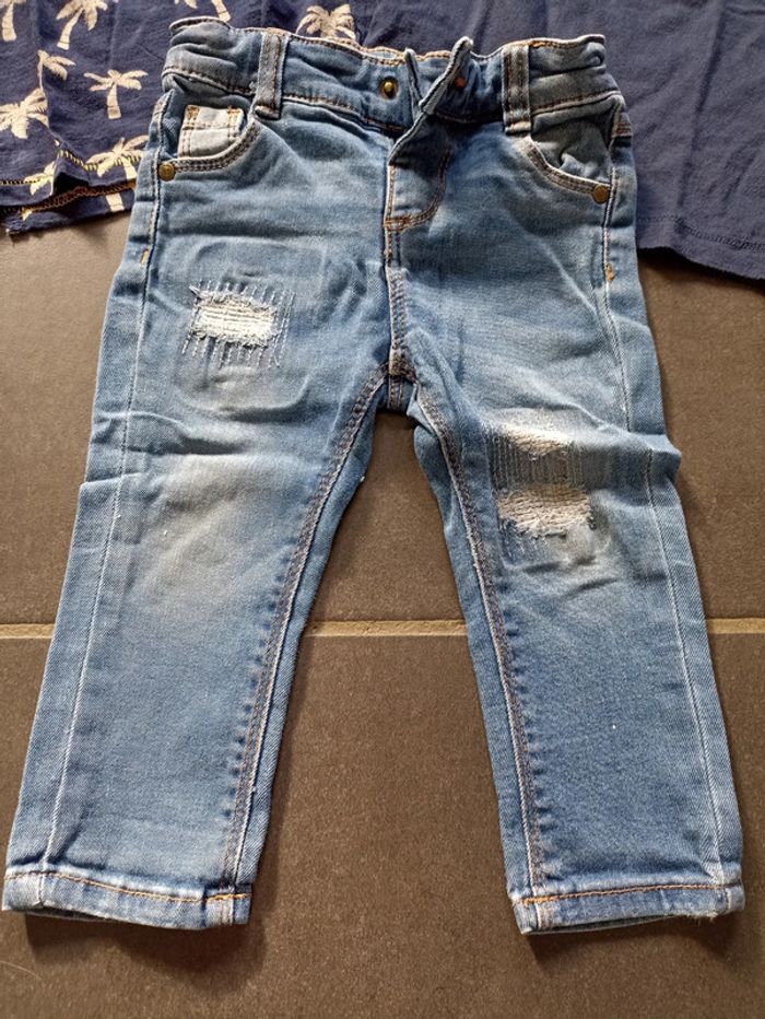 Ensemble 12 mois - photo numéro 2