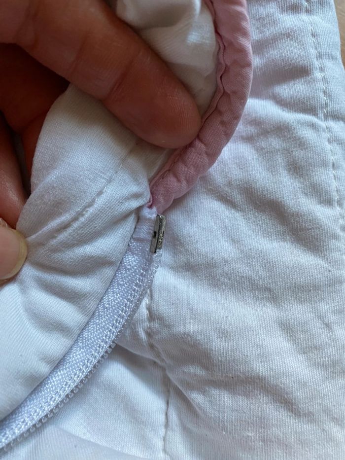 Belle gigoteuse blanche et rose T. 6 mois fille TBE - photo numéro 9