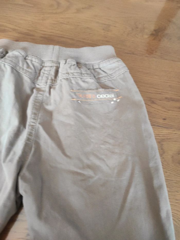 Pantalon 6mois - photo numéro 4