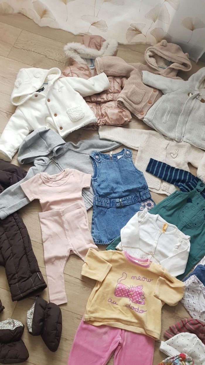 Lot de 6  mois bébé fille hiver - photo numéro 4
