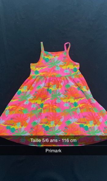 Robe courte