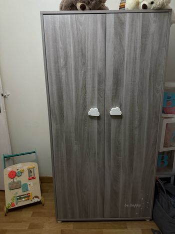 Armoire
