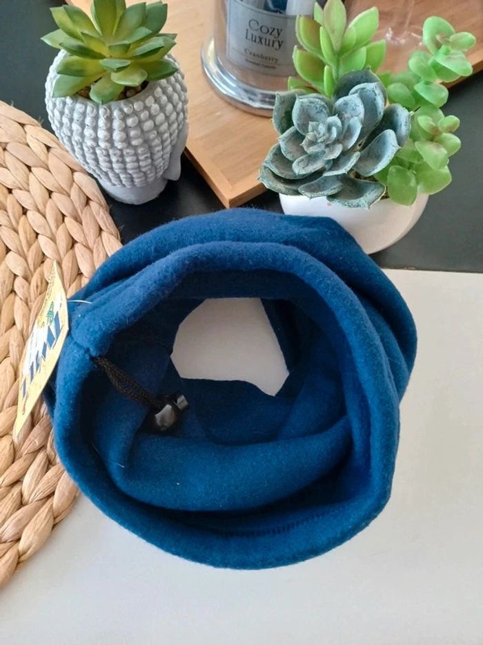 Tour de cou polaire Neuf Taille 2/3 ans🌿🌈