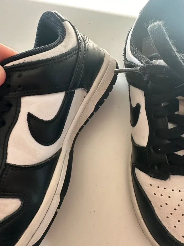 Paire de baskets Nike Dunk - photo numéro 8