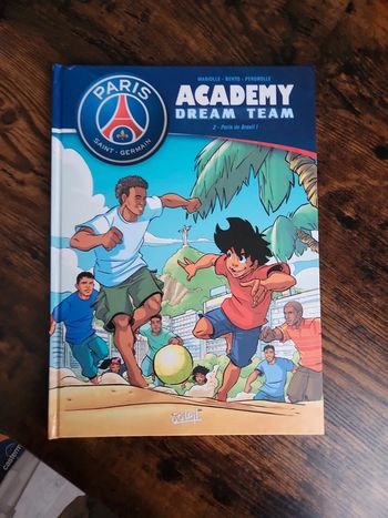Bande dessinée : PSG - academy dream team