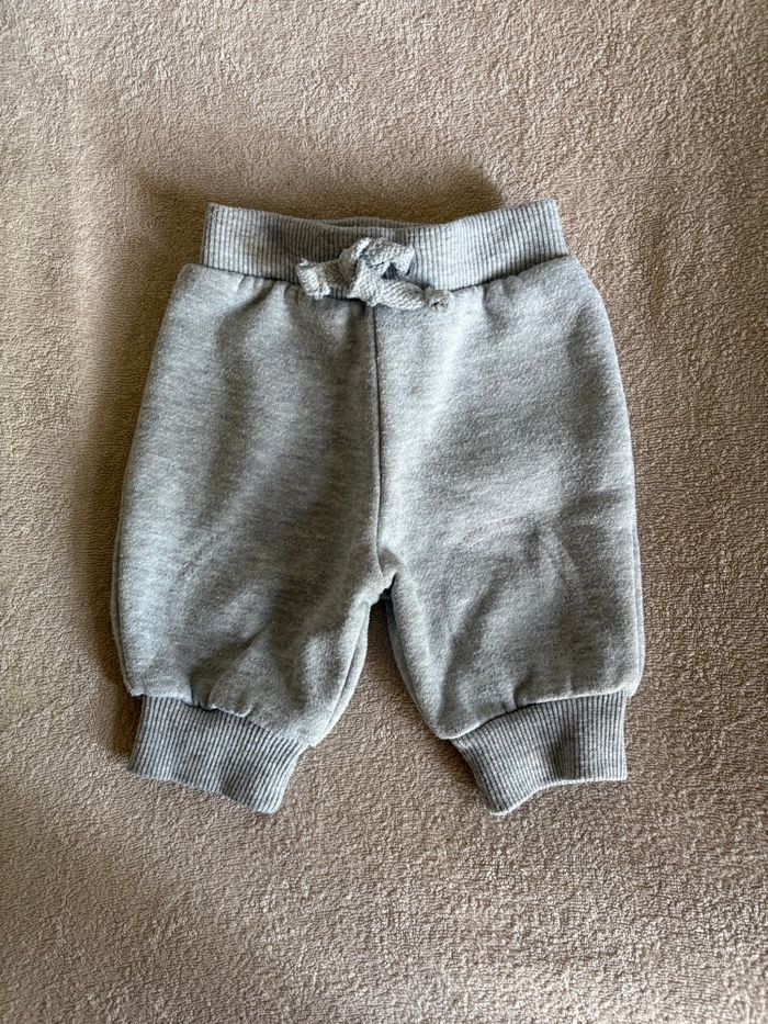 Pantalons - photo numéro 2