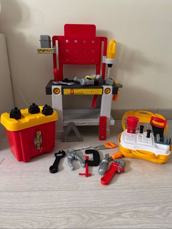 🪛lot bricolage avec établi - enfants - très bon état - ecoiffier