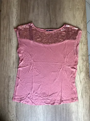 Tee shirt