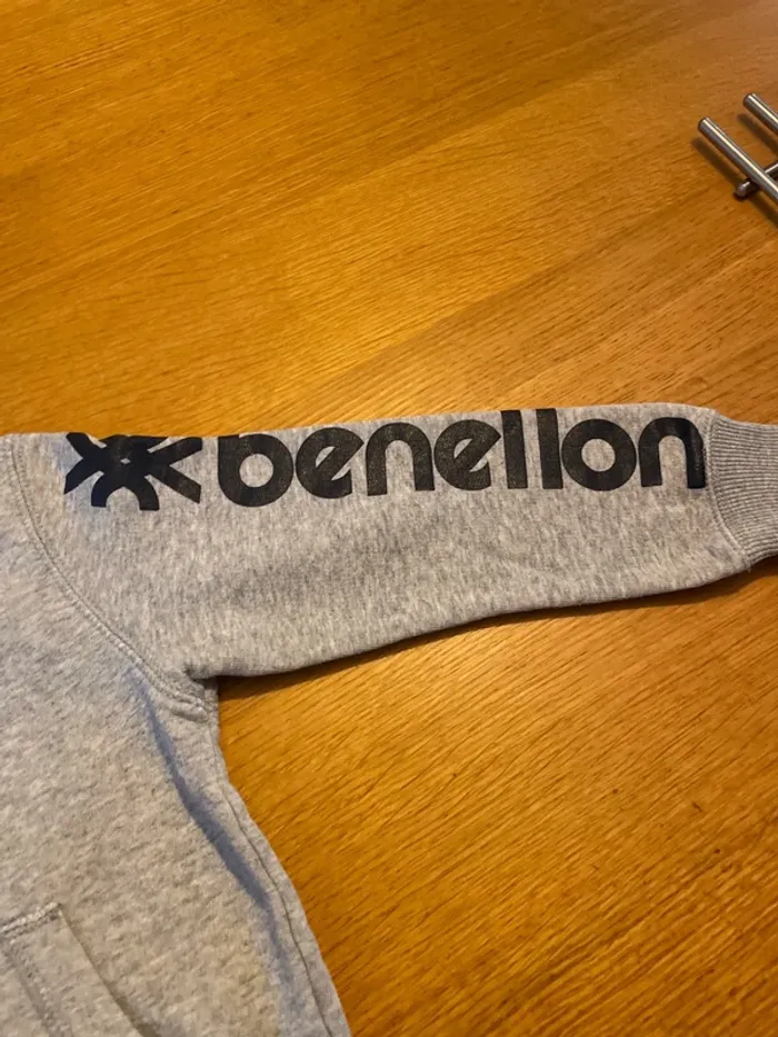 Sweat-shirt zippe benetton - photo numéro 3