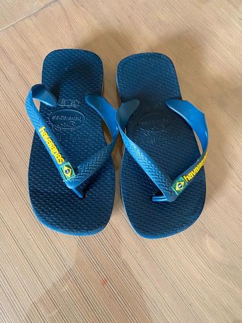 Tongs Havaianas baby bleue taille 25 / 26