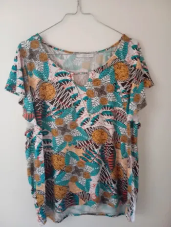 Blouse Armand Thiery fleurie taille 3 ou 44