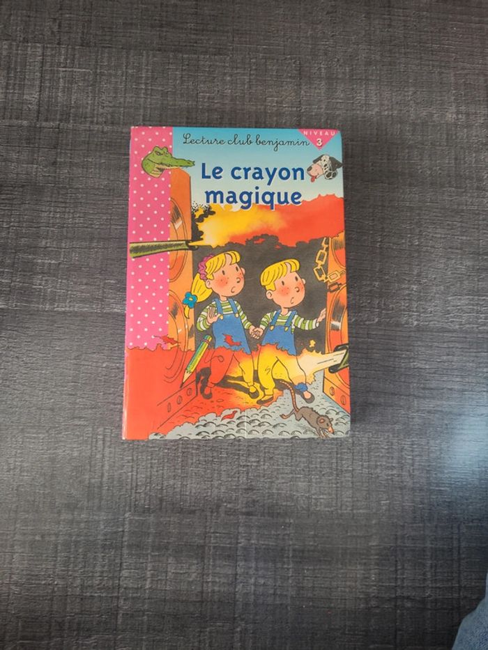 Livre le crayon magique