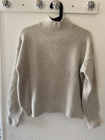 Pull beige Bershka S