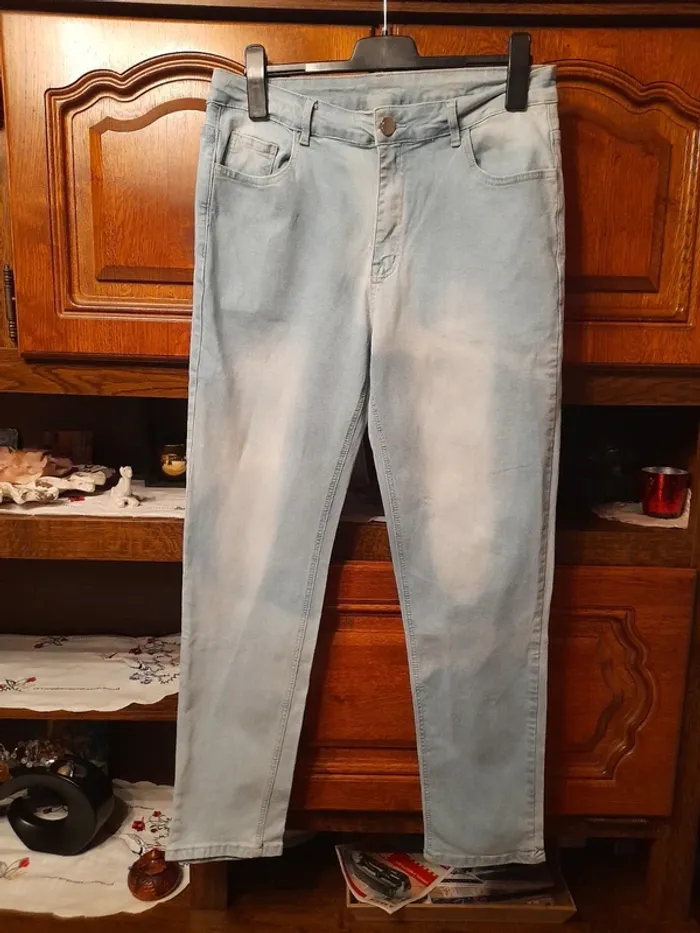 Jean's